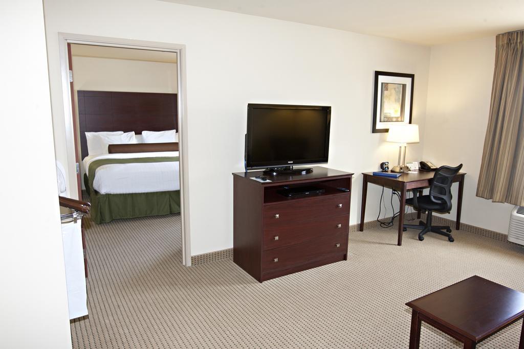 Cobblestone Inn & Suites - Langdon المظهر الخارجي الصورة