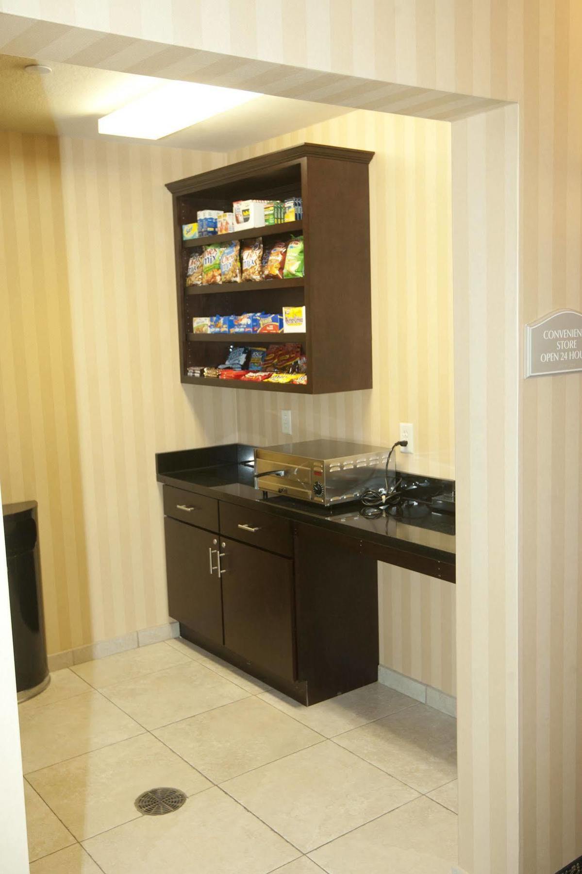 Cobblestone Inn & Suites - Langdon المظهر الخارجي الصورة