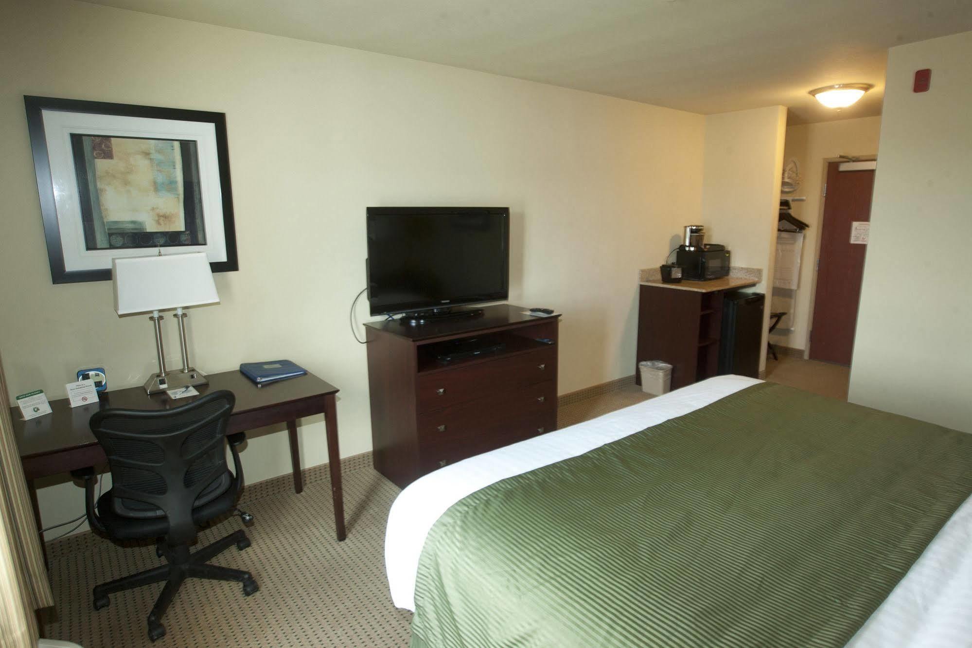 Cobblestone Inn & Suites - Langdon المظهر الخارجي الصورة
